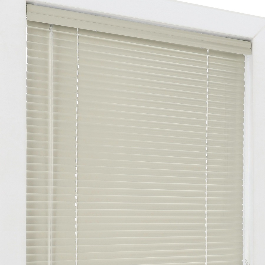 best way to clean mini blinds