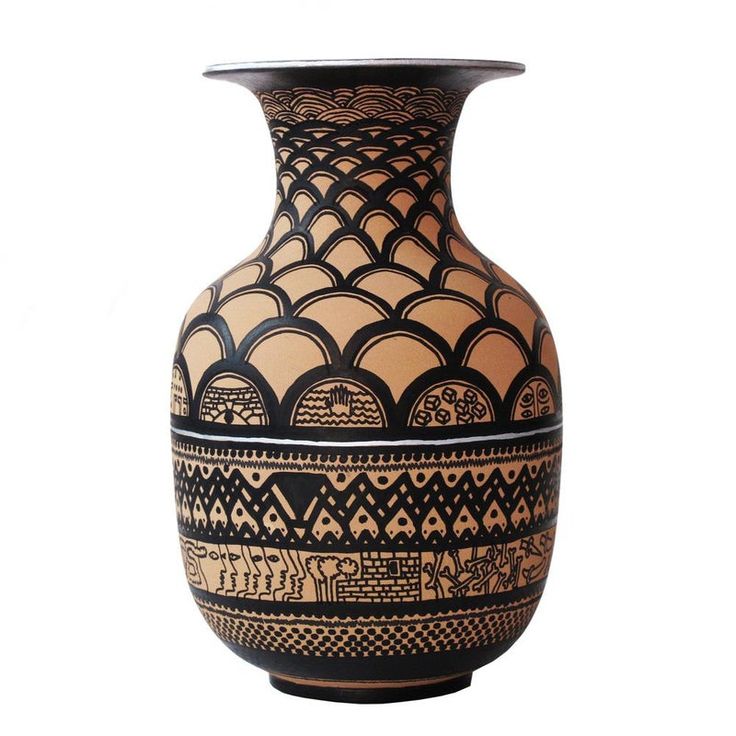 pottery vase