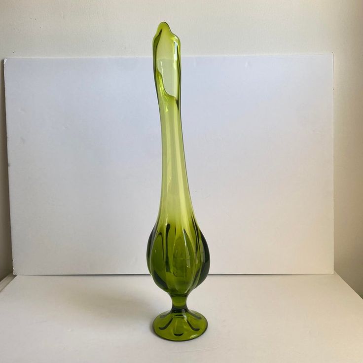 Glass vase